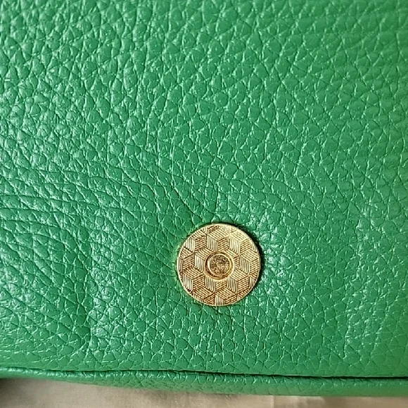 Green and Cream Women's Bag - Picture 4 of 6